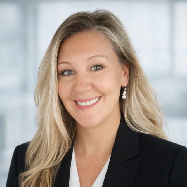 Julie Fry, Chief People & Engagement Officer at Fairway Home Mortgage